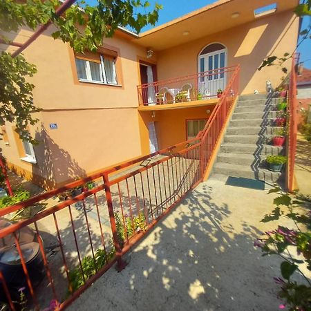 Stan Uljarevic Apartman Bileća Kültér fotó